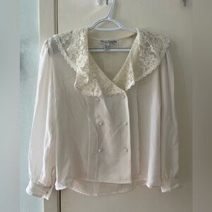 Vintage White blouse with Lace collar- 8 Petite